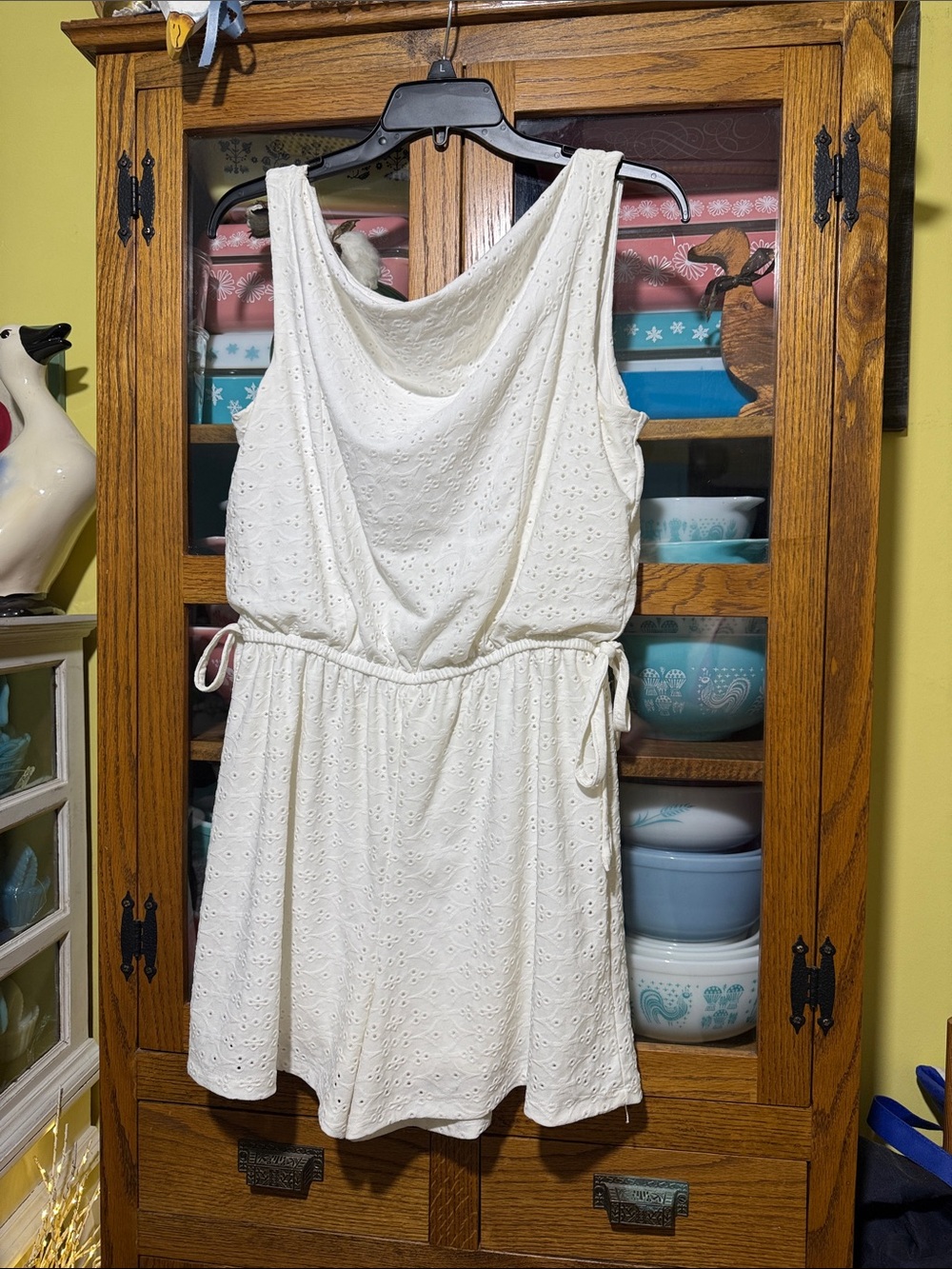 Emma & Michele White Eyelet Drawstring roper